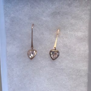 GOLD HEART EARRINGS